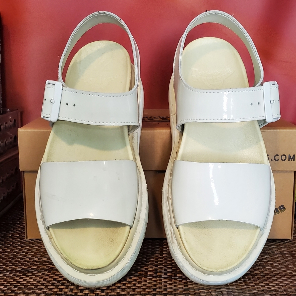 ⭐SOLD⭐DR. MARTENS - Romi Platform Sandal